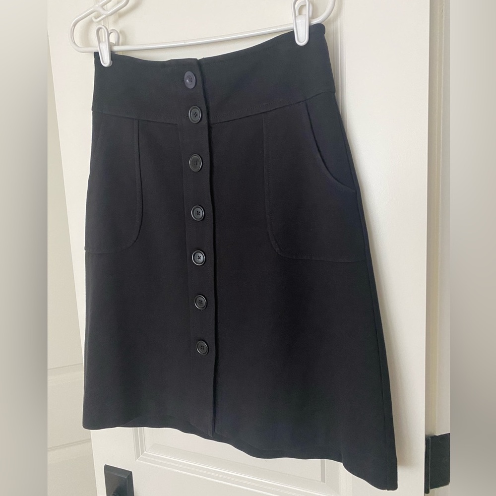 Banana Republic Black Rayon Skirt with Chunky Buttons